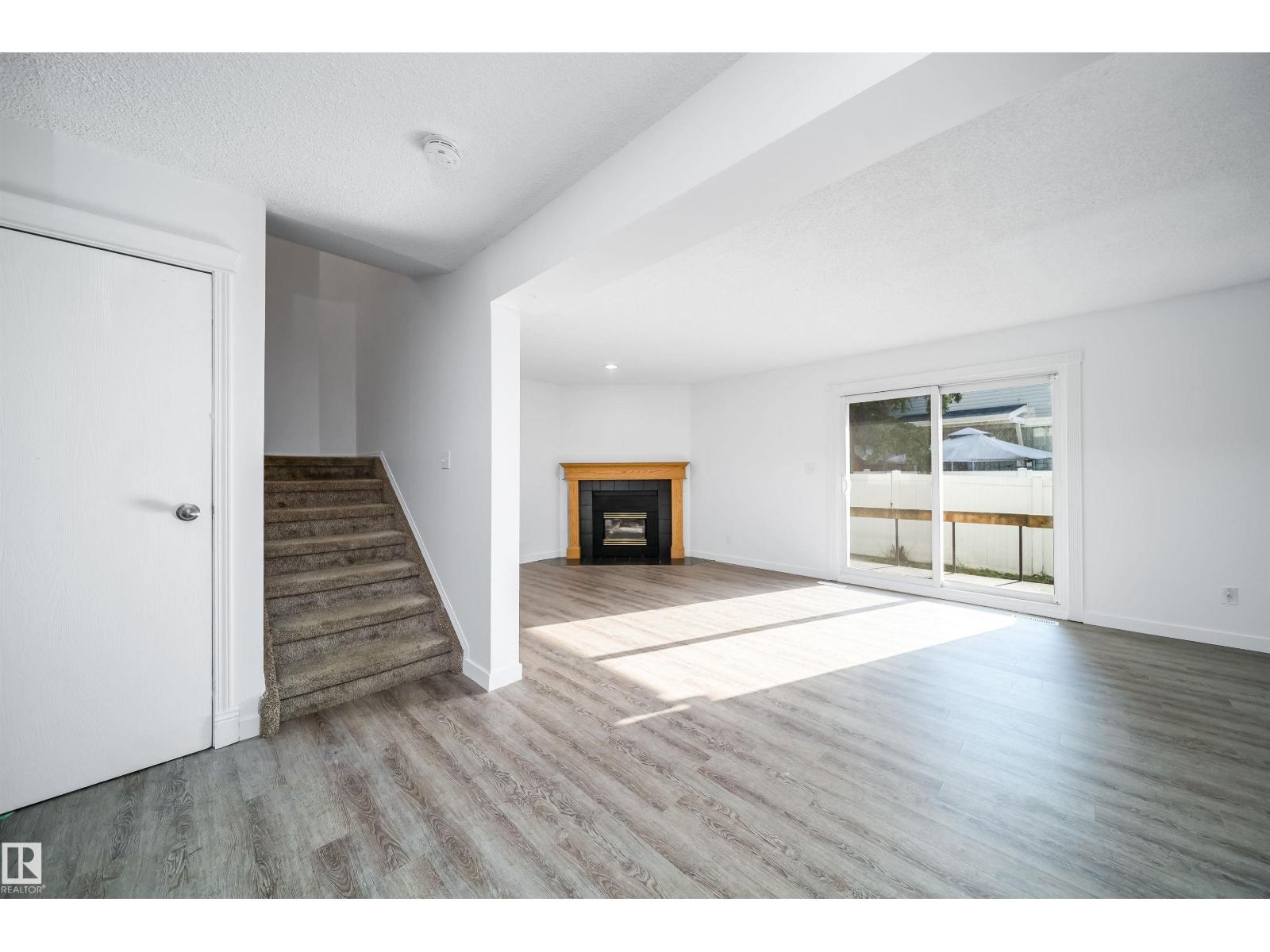 8217 182 St Nw Nw, Edmonton, Alberta T5T 1L2 - Photo 5 - E4503661