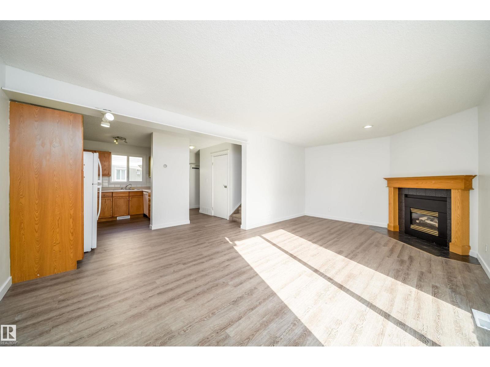 8217 182 St Nw Nw, Edmonton, Alberta T5T 1L2 - Photo 7 - E4503661