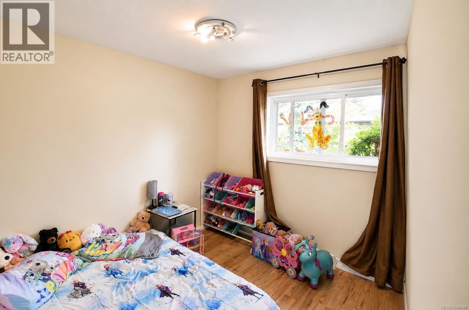 F 1670 Piercy Ave, Courtenay, British Columbia  V9N 3E9 - Photo 16 - 1046846