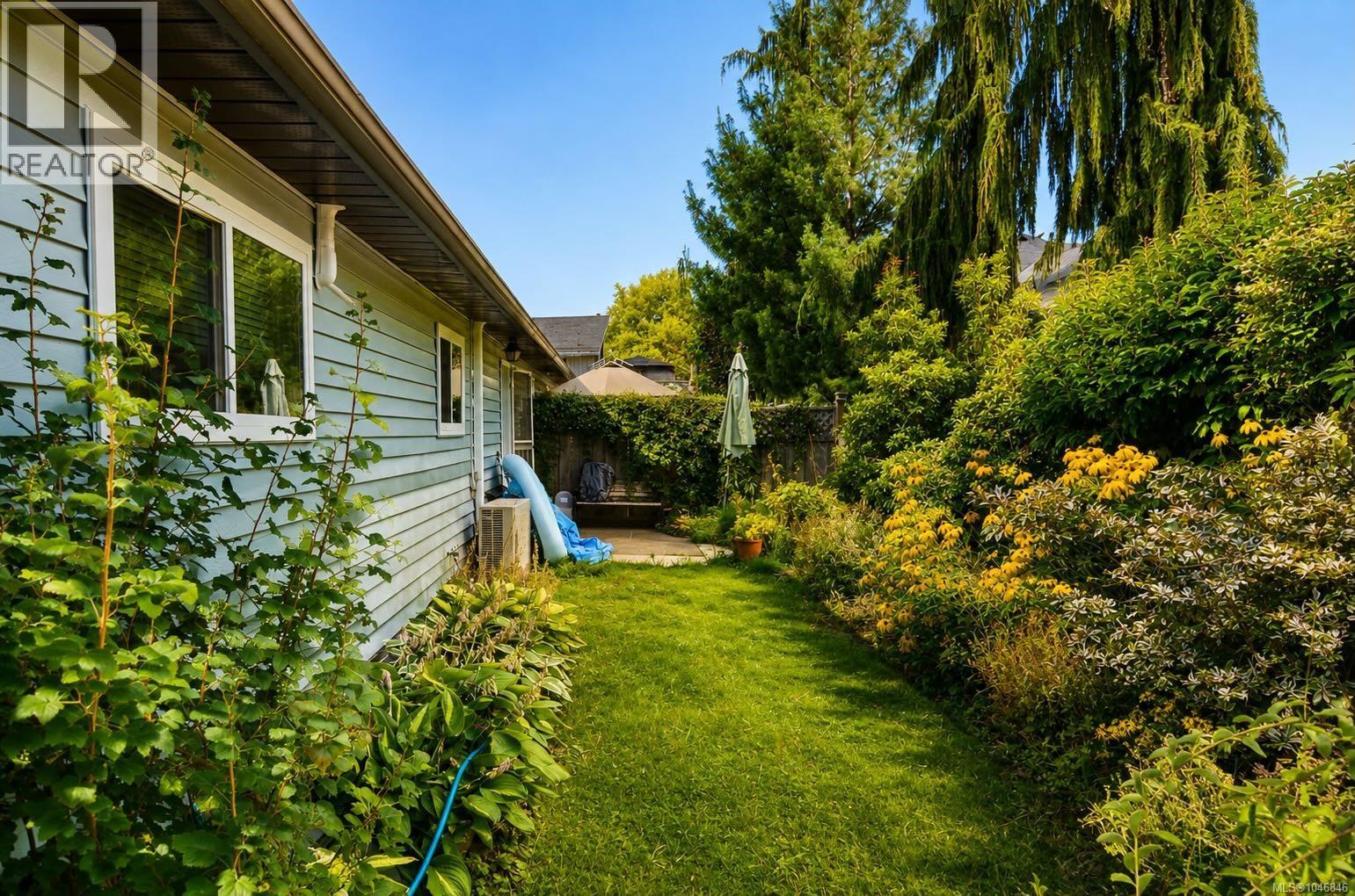 F 1670 Piercy Ave, Courtenay, British Columbia  V9N 3E9 - Photo 21 - 1046846