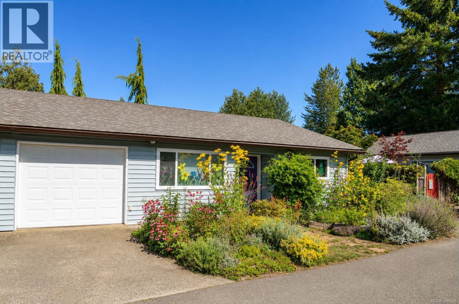 F 1670 Piercy Ave, Courtenay, British Columbia  V9N 3E9 - Photo 3 - 1046846