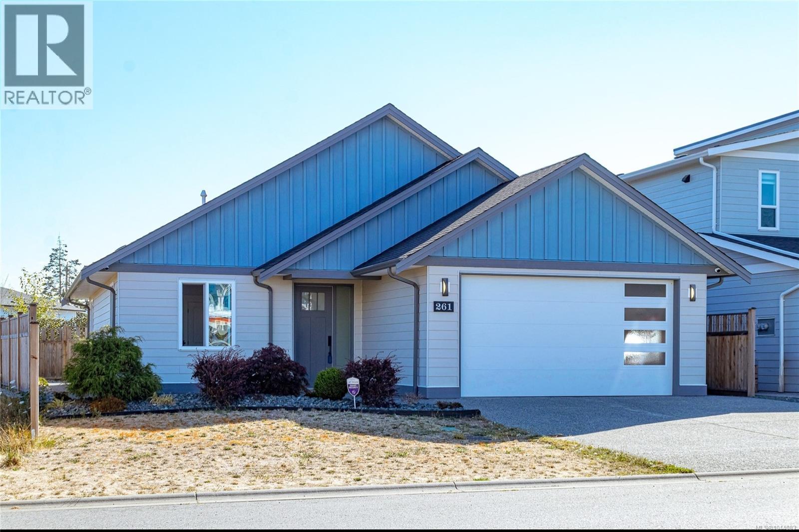 261 Dunbar Way, Parksville, British Columbia