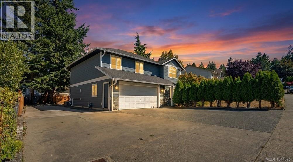1217 McKinley Rd, Ladysmith, British Columbia