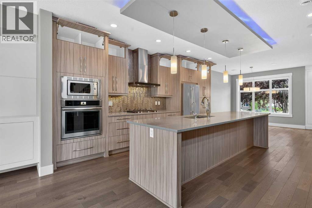 3318 Centre B Street NW, Calgary, Alberta  T2K 0V6 - Photo 2 - A2334289