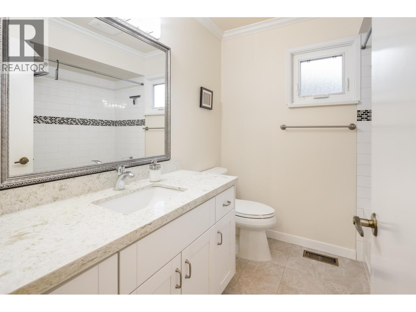 7720 No. 1 Road, Richmond, British Columbia  V7C 1T6 - Photo 13 - R3142211