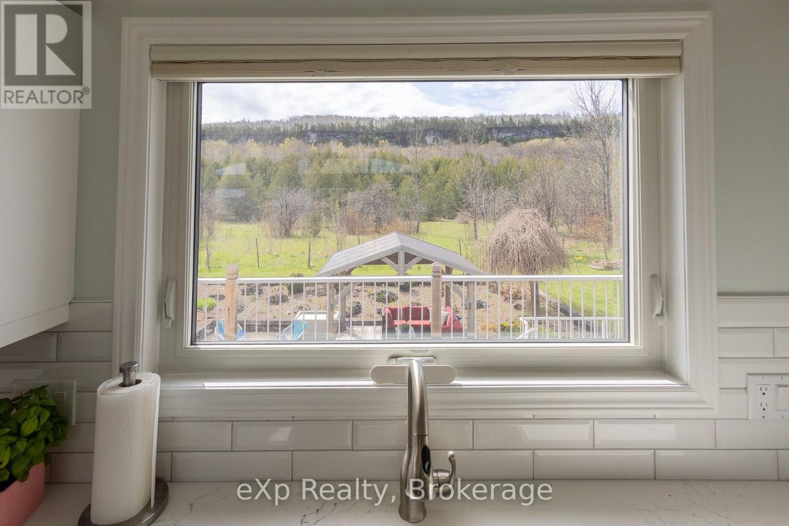 502754 Grey Road 1, Georgian Bluffs, Ontario  N0H 2T0 - Photo 10 - X13105504