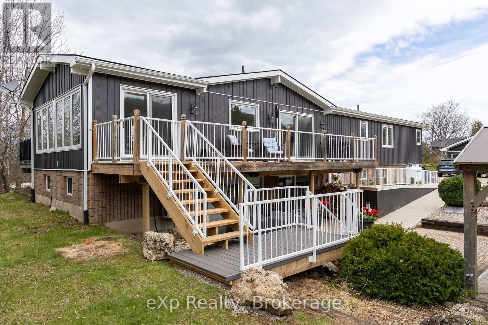 502754 Grey Road 1, Georgian Bluffs, Ontario  N0H 2T0 - Photo 28 - X13105504