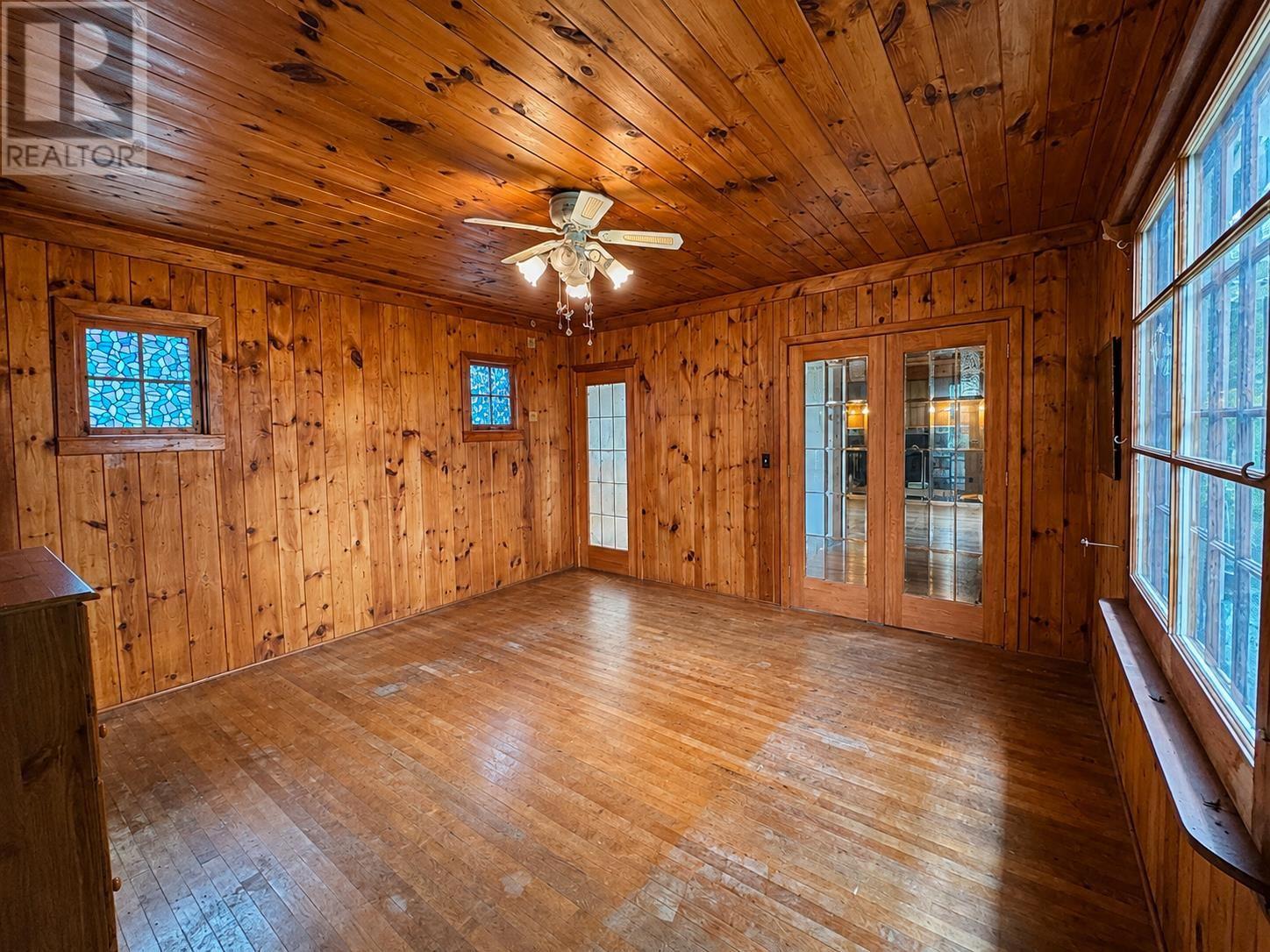 3045 Bay St, Hilton Beach, Ontario  P0R 1G0 - Photo 17 - SM262161