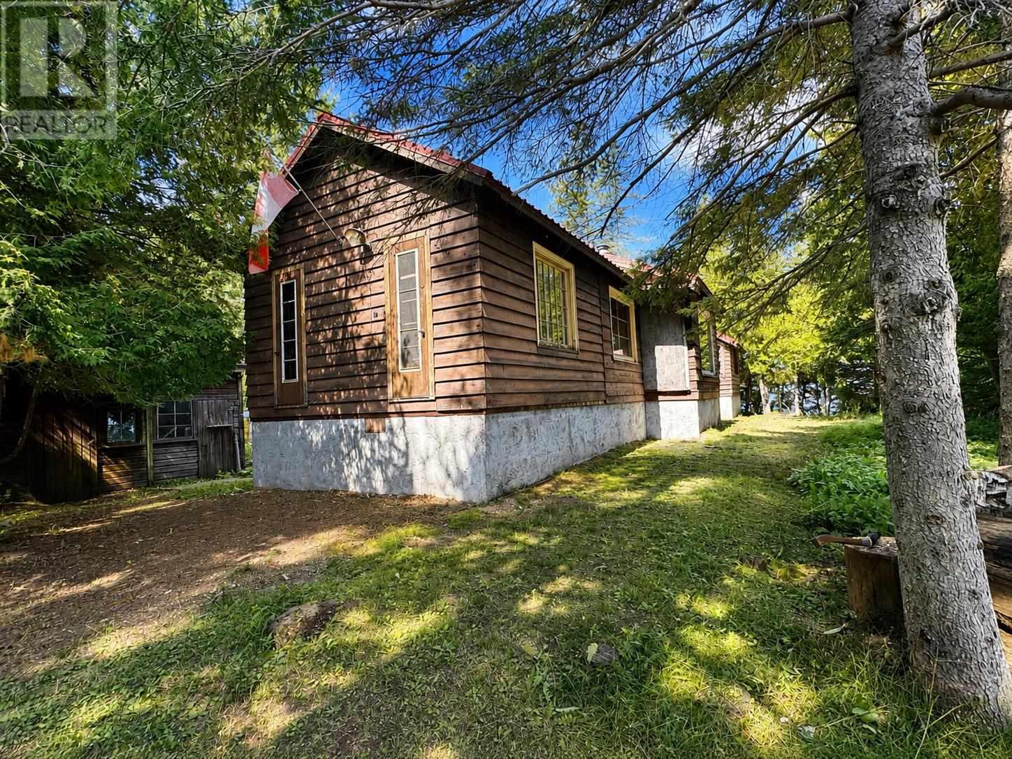 3045 Bay St, Hilton Beach, Ontario  P0R 1G0 - Photo 6 - SM262161