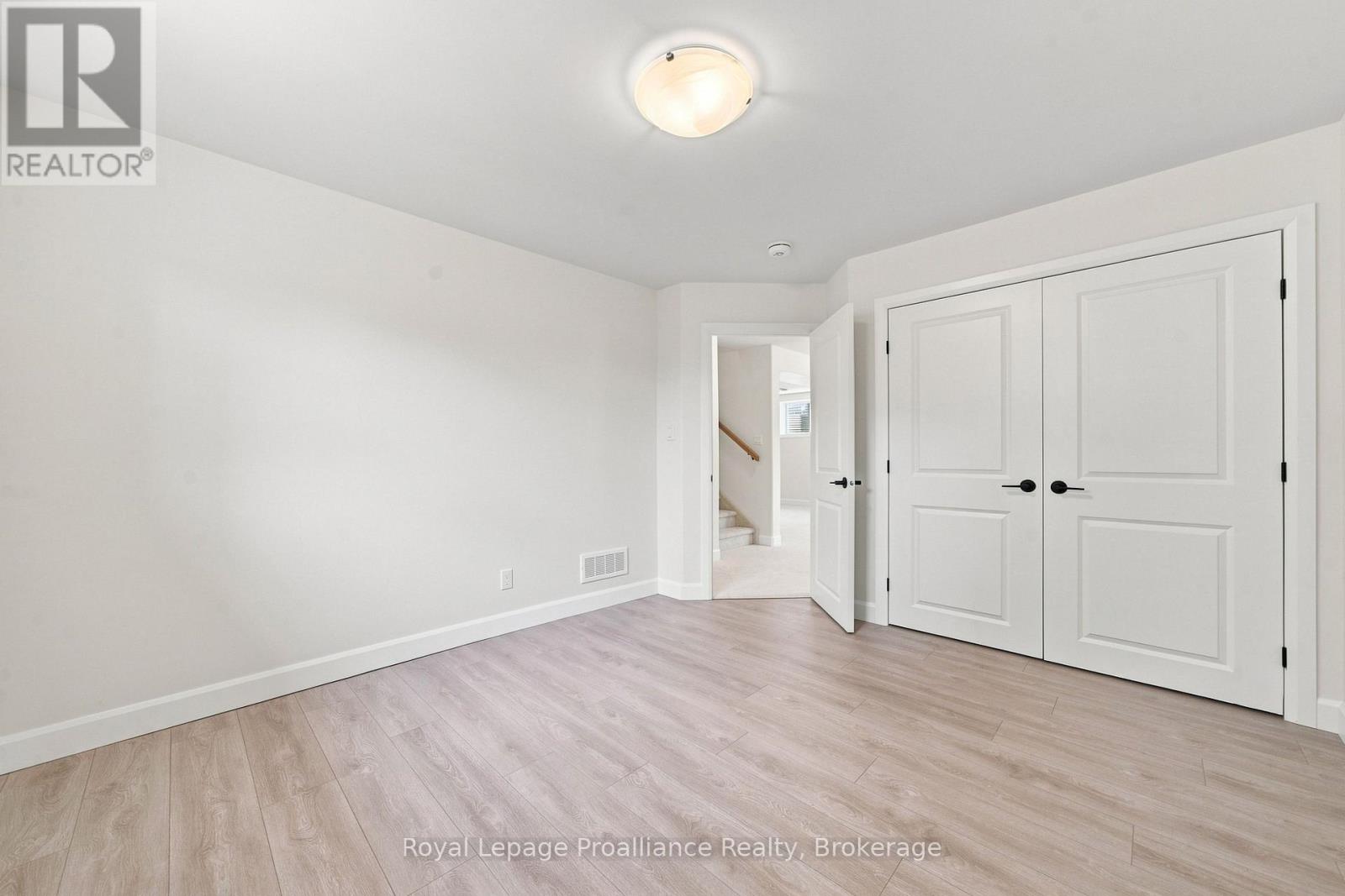 106 Hastings Park Drive, Belleville, Ontario  K8P 0J1 - Photo 22 - X12848466