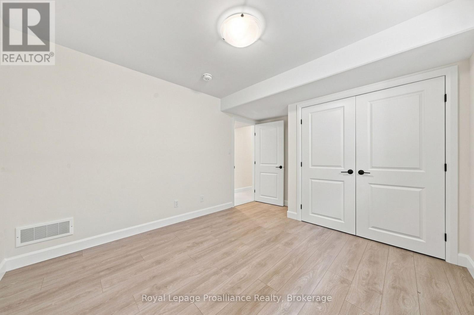 106 Hastings Park Drive, Belleville, Ontario  K8P 0J1 - Photo 27 - X12848466