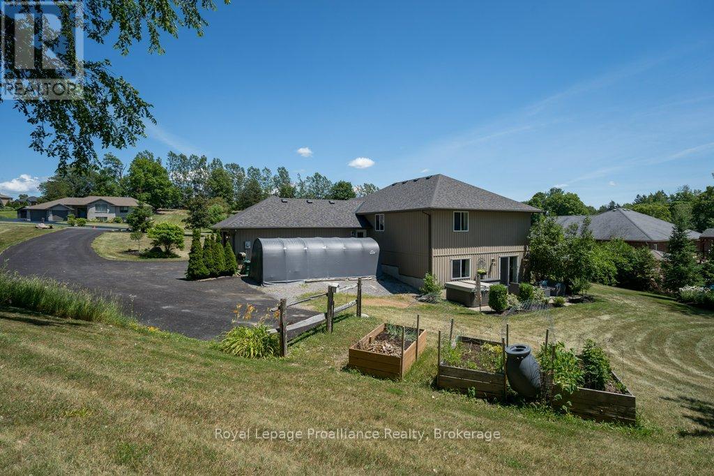 47 Windwhisper Drive, Belleville, Ontario  K0K 2V0 - Photo 46 - X13542386