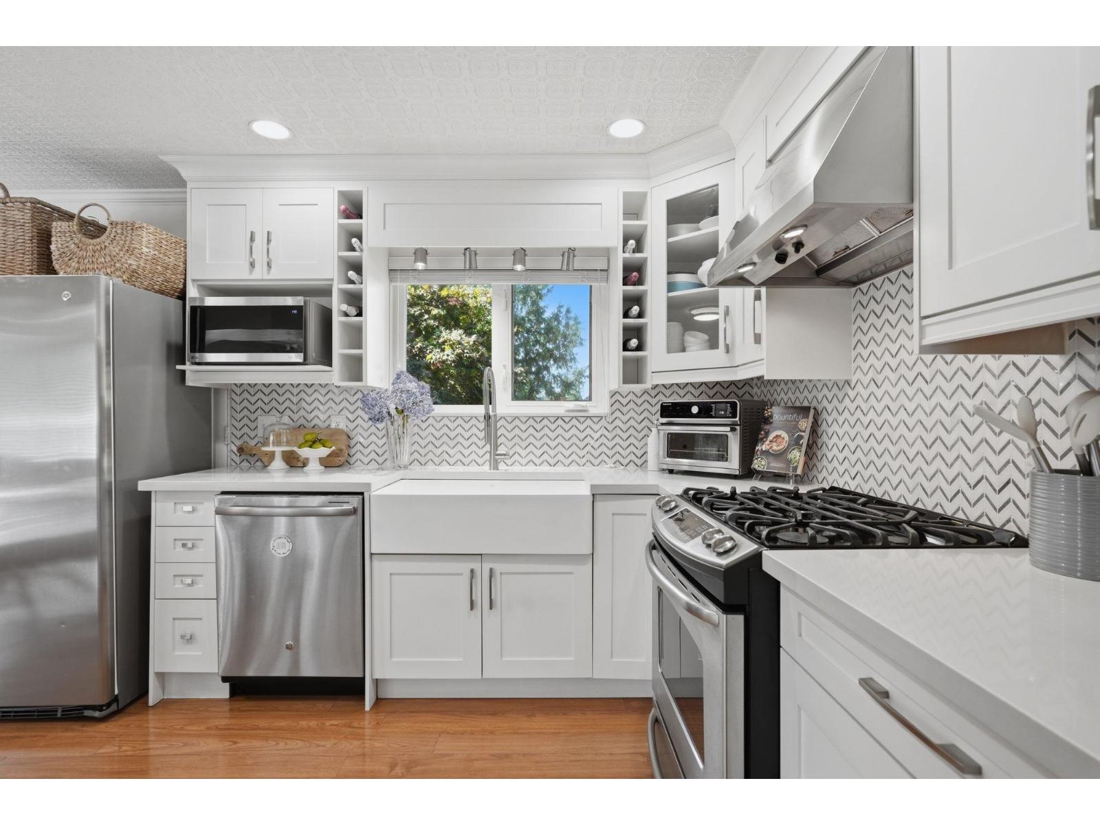 10659 Santa Monica Drive, Delta, British Columbia  V4C 1P9 - Photo 11 - R3155515