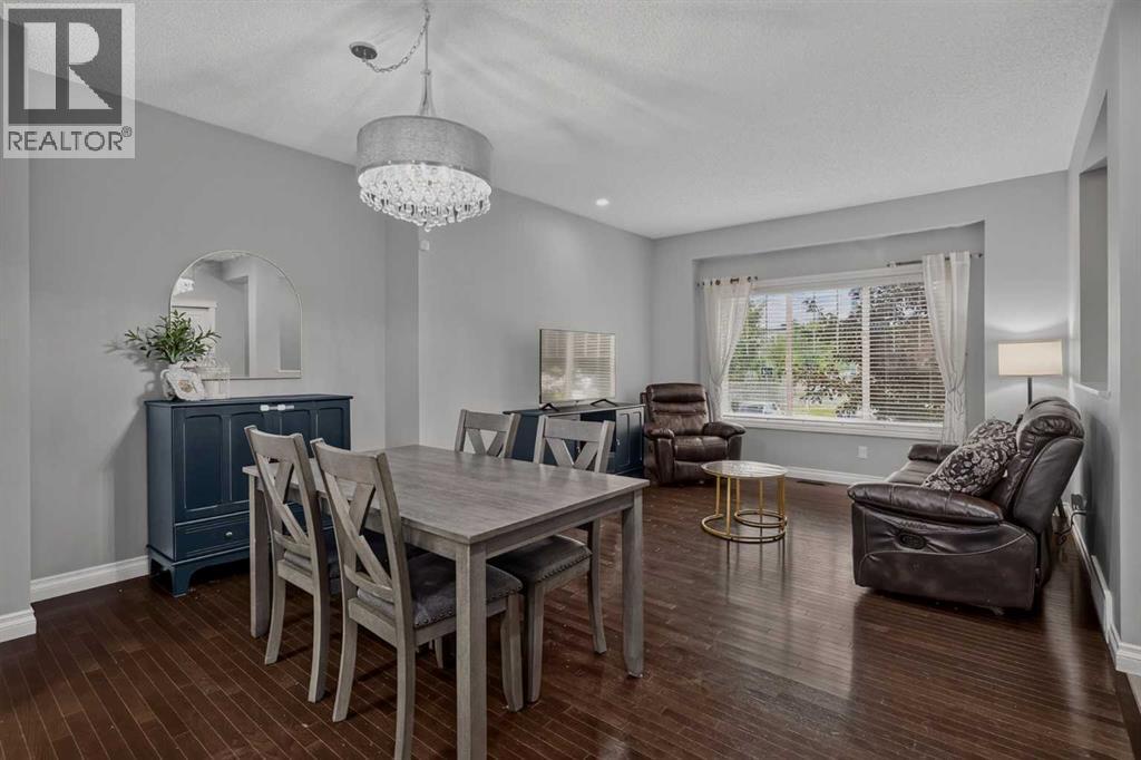 53 Mahogany Point Se, Calgary, Alberta  T3M 0T2 - Photo 7 - A2334827