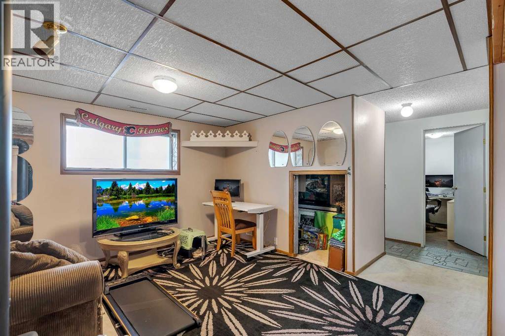 104 Falsby Way NE, Calgary, Alberta  T3J 1C4 - Photo 20 - A2334872