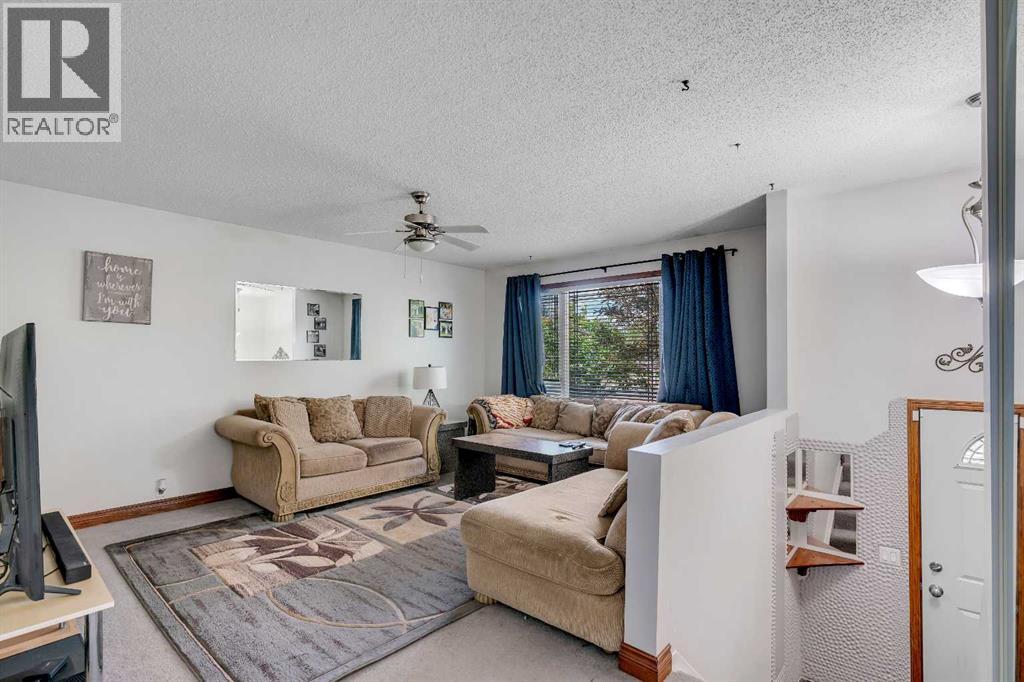 104 Falsby Way NE, Calgary, Alberta  T3J 1C4 - Photo 3 - A2334872