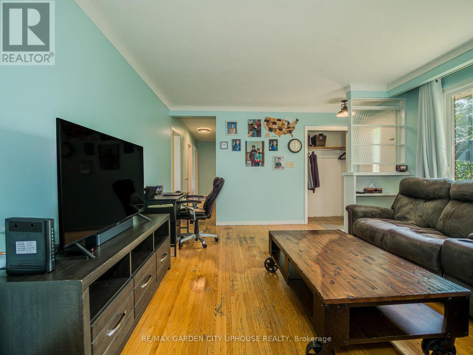 347 Linwell Road, St. Catharines, Ontario  L2M 2P1 - Photo 3 - X13673266