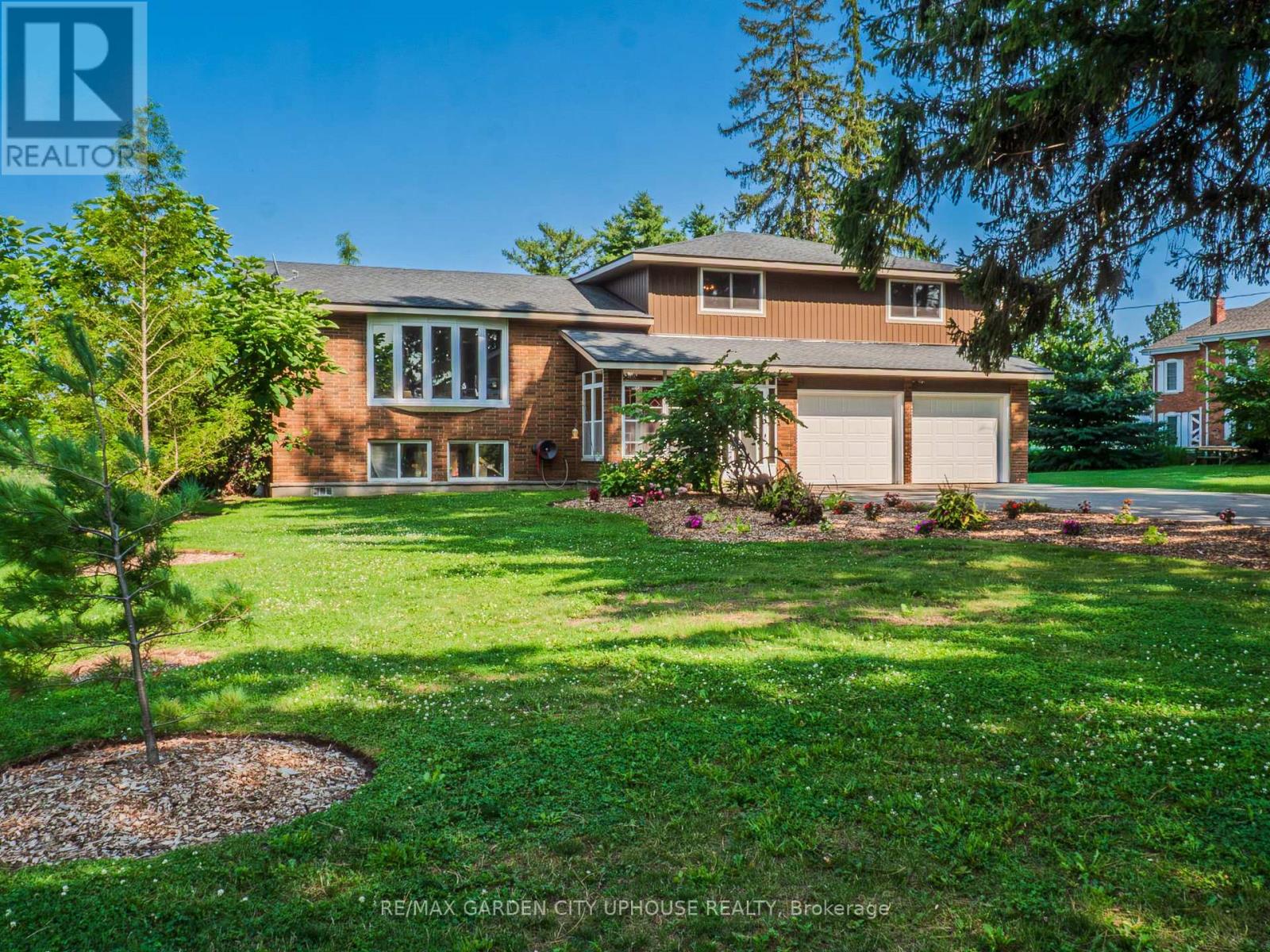 1365 RICE ROAD, Pelham, Ontario