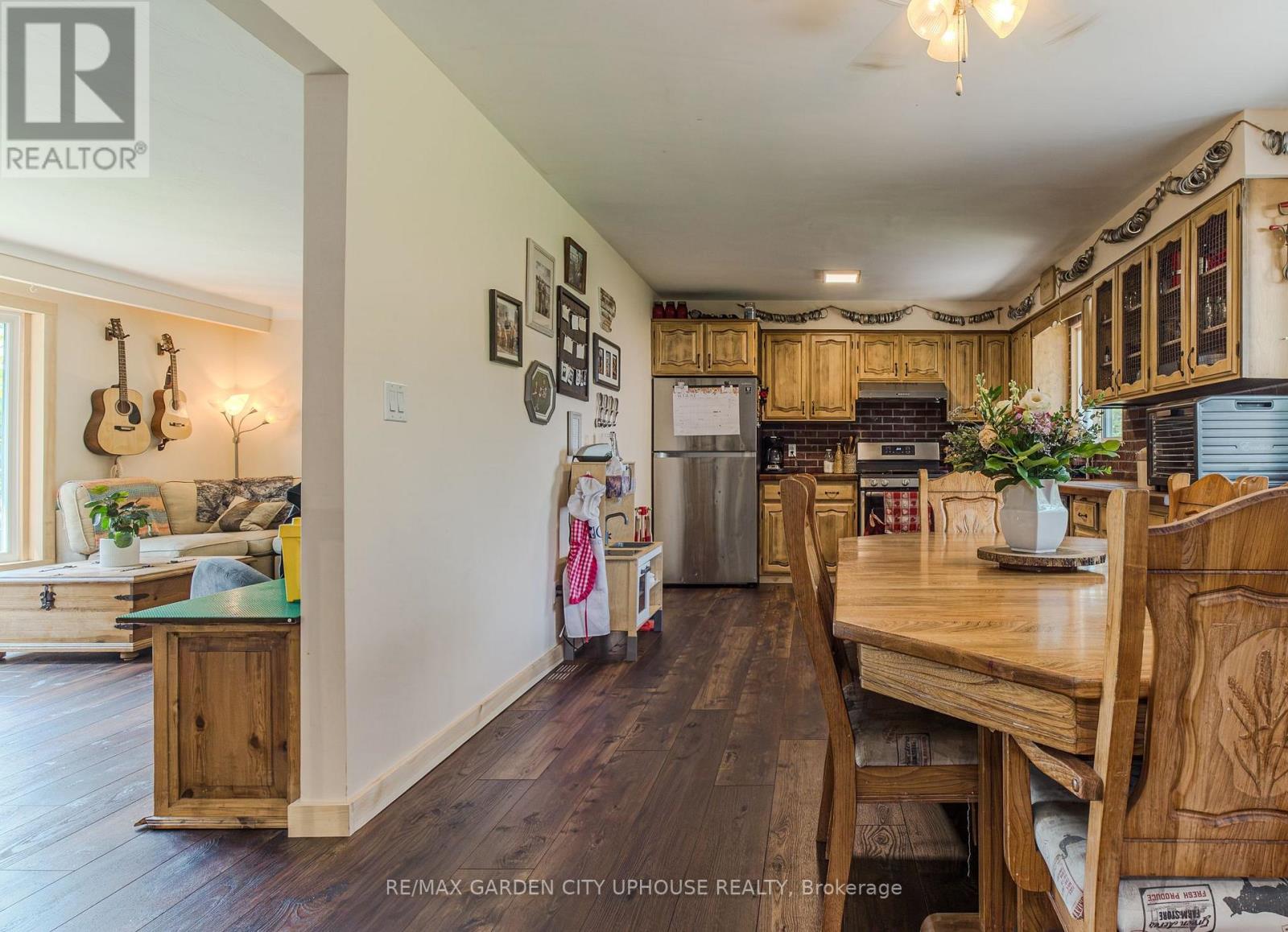 1365 Rice Road, Pelham, Ontario L3B 5N5 - Photo 11 - X13673274