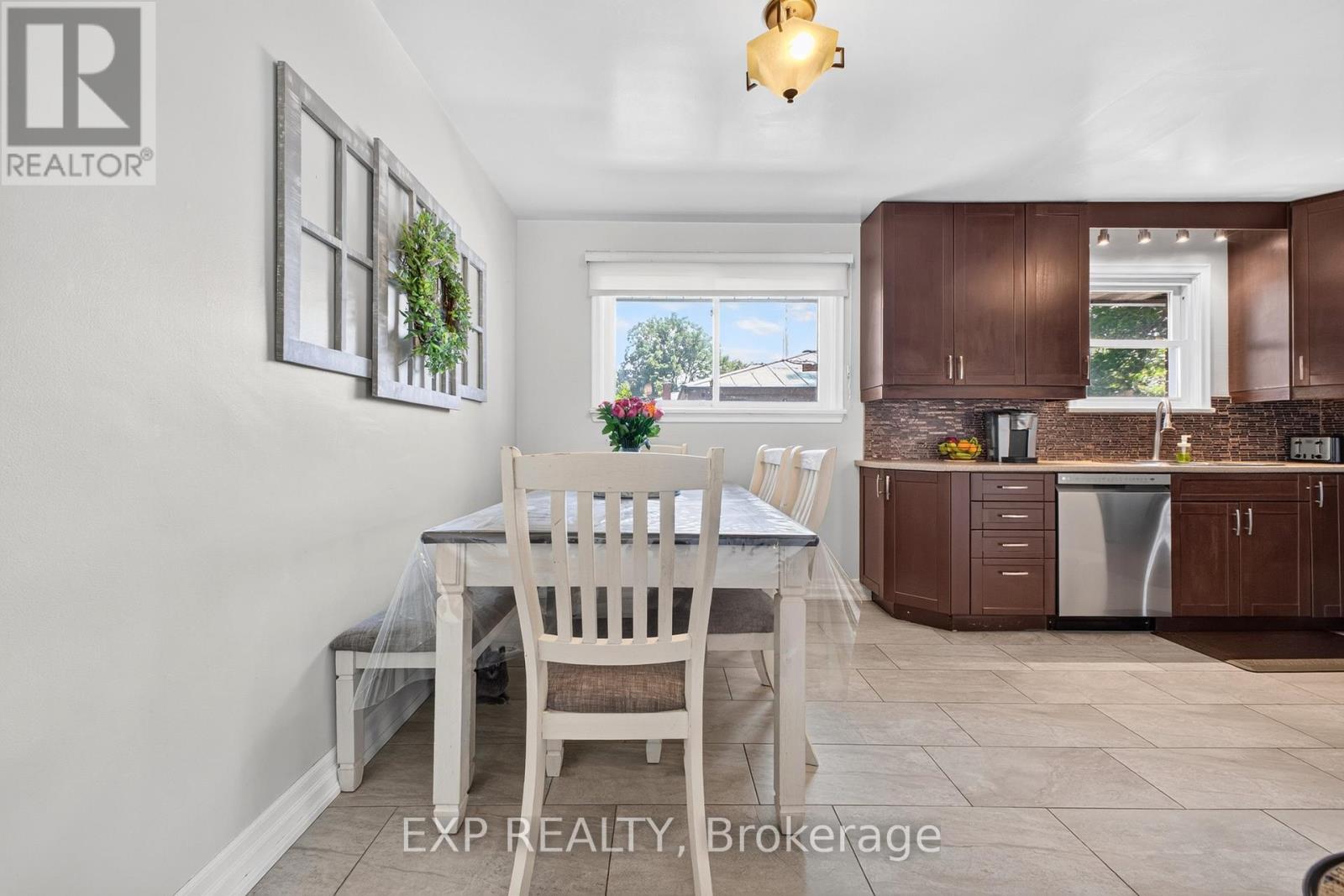 8 Dunraven Avenue, St. Catharines, Ontario  L2M 6A7 - Photo 21 - X13673284