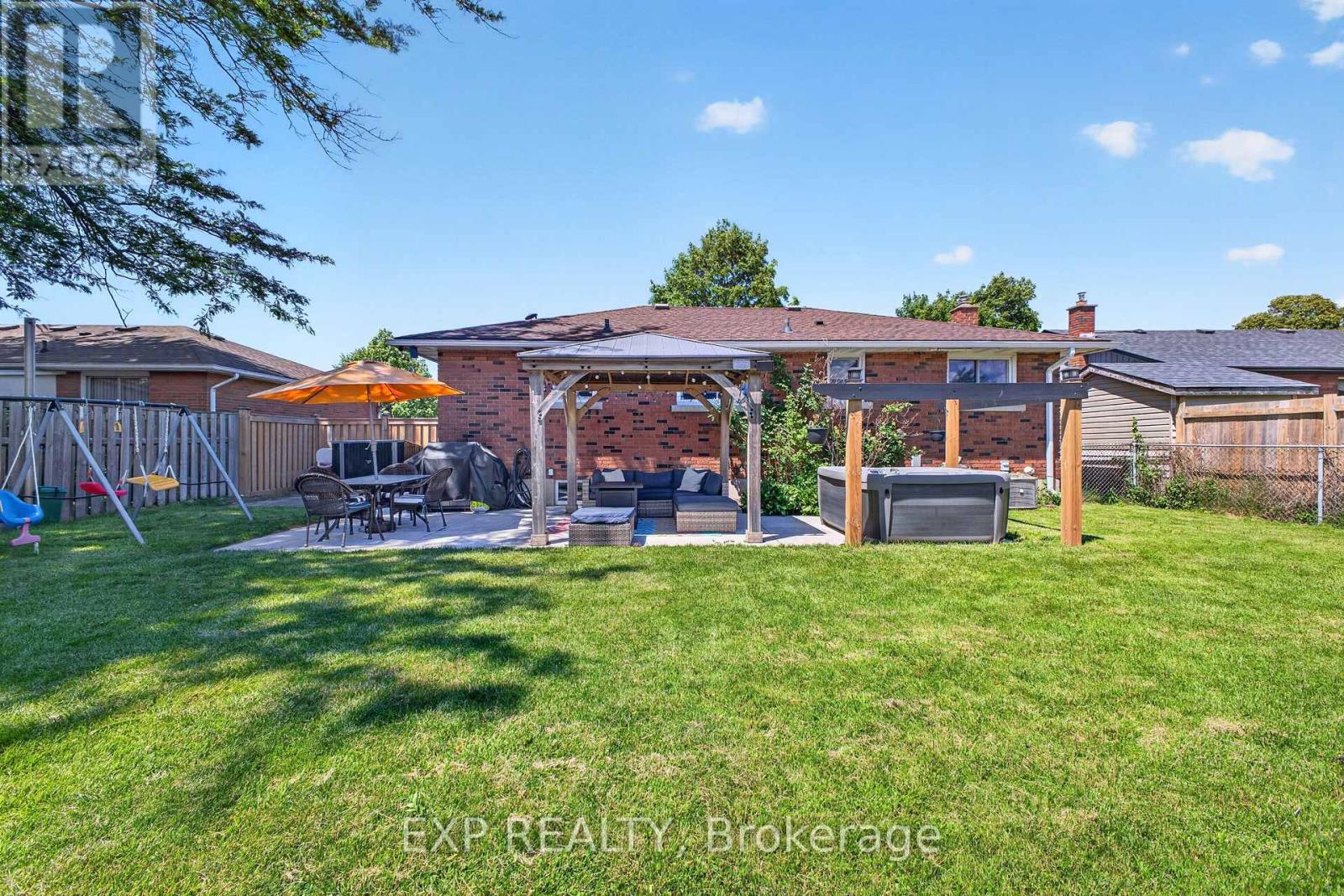 8 Dunraven Avenue, St. Catharines, Ontario  L2M 6A7 - Photo 40 - X13673284
