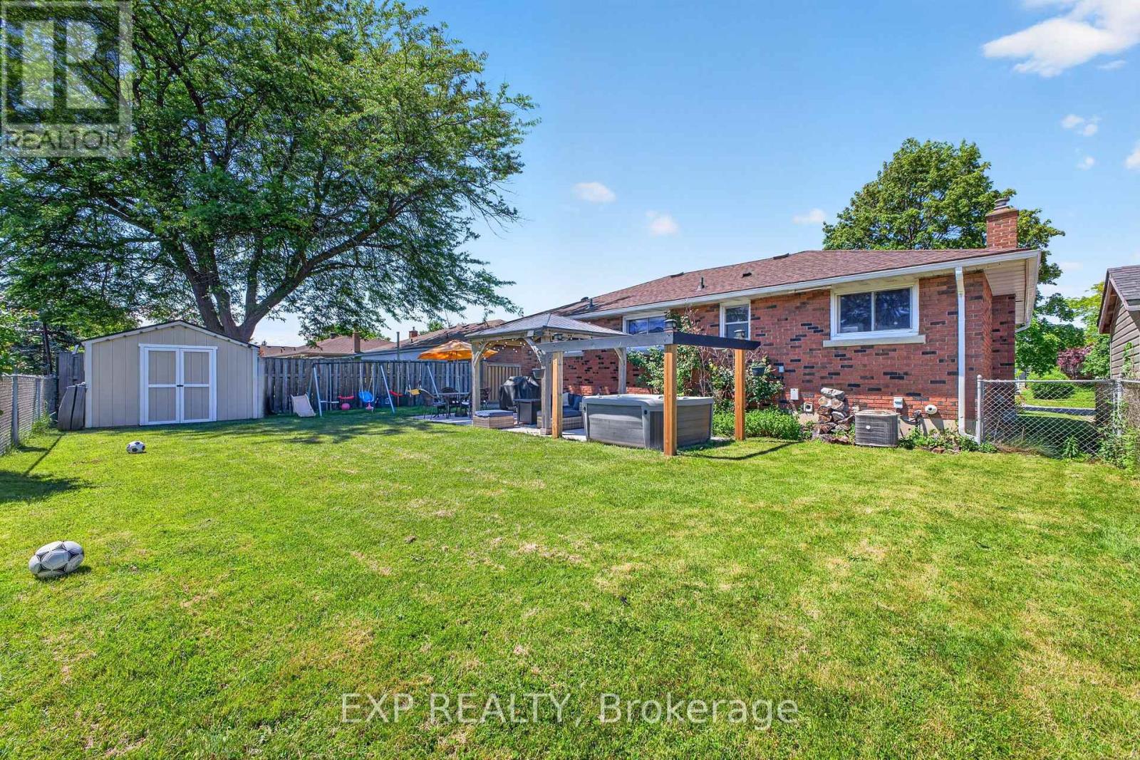 8 Dunraven Avenue, St. Catharines, Ontario  L2M 6A7 - Photo 42 - X13673284