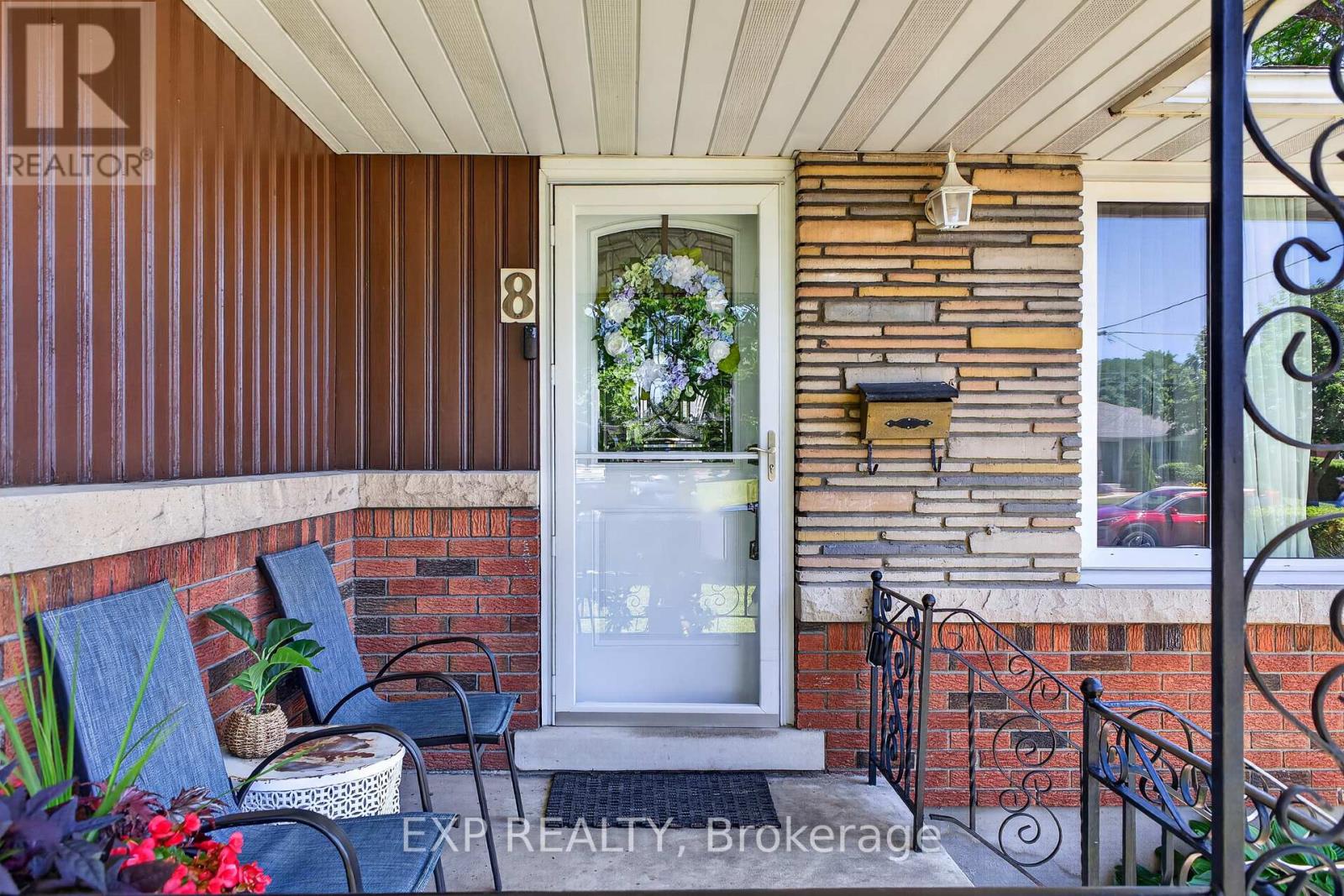 8 Dunraven Avenue, St. Catharines, Ontario  L2M 6A7 - Photo 9 - X13673284