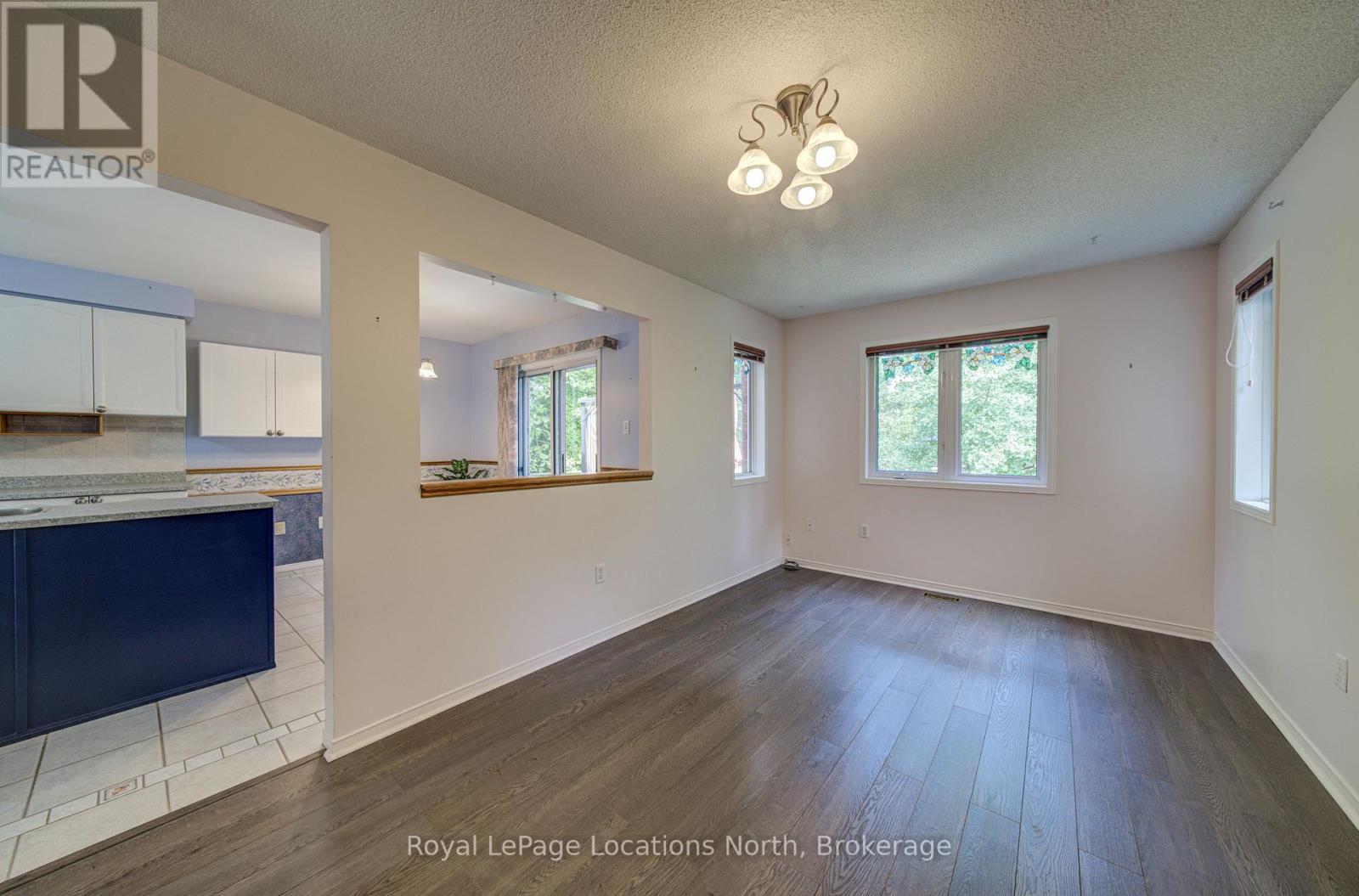 68 Acorn Crescent, Wasaga Beach, Ontario  L9Z 1L7 - Photo 16 - S13673250