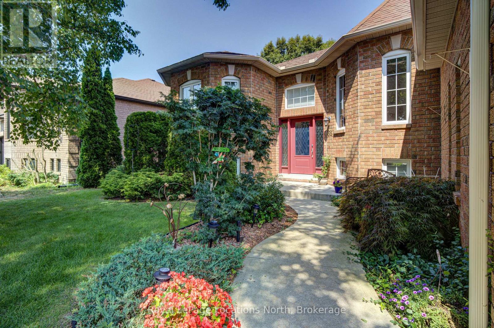68 Acorn Crescent, Wasaga Beach, Ontario  L9Z 1L7 - Photo 4 - S13673250