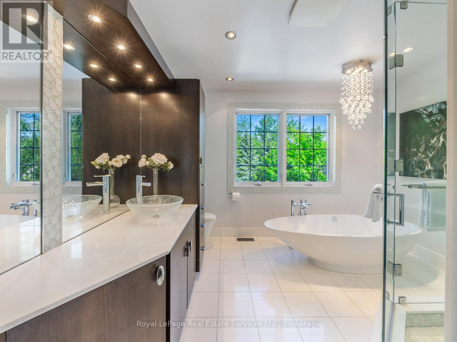 235 Lakewood Drive, Oakville, Ontario  L6K 1B3 - Photo 23 - W13673302