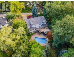 235 LAKEWOOD DRIVE, Oakville, Ontario