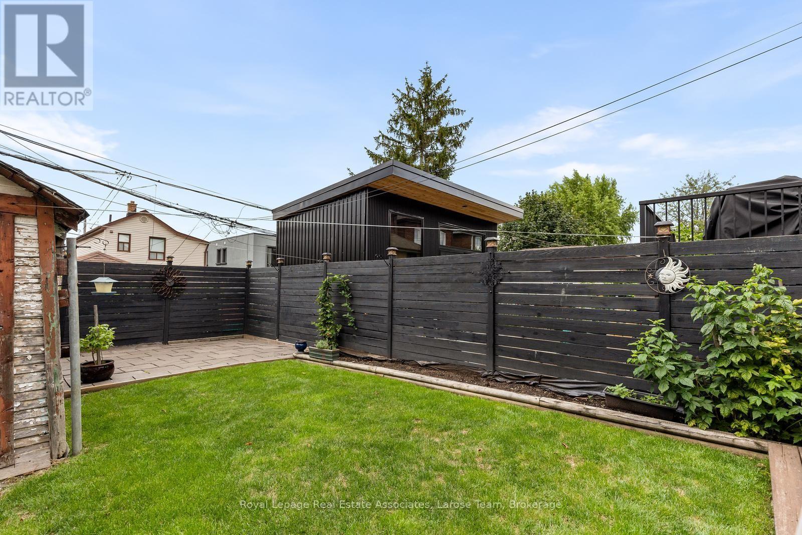 134 Holland Park Avenue, Toronto, Ontario  M6E 1L6 - Photo 34 - C13673148