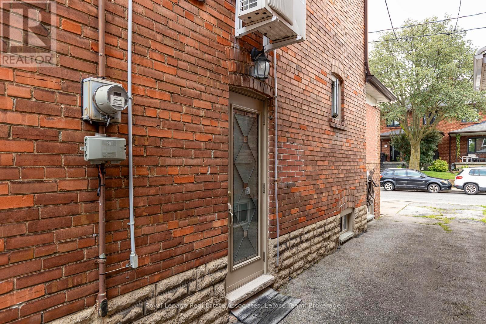 134 Holland Park Avenue, Toronto, Ontario  M6E 1L6 - Photo 38 - C13673148