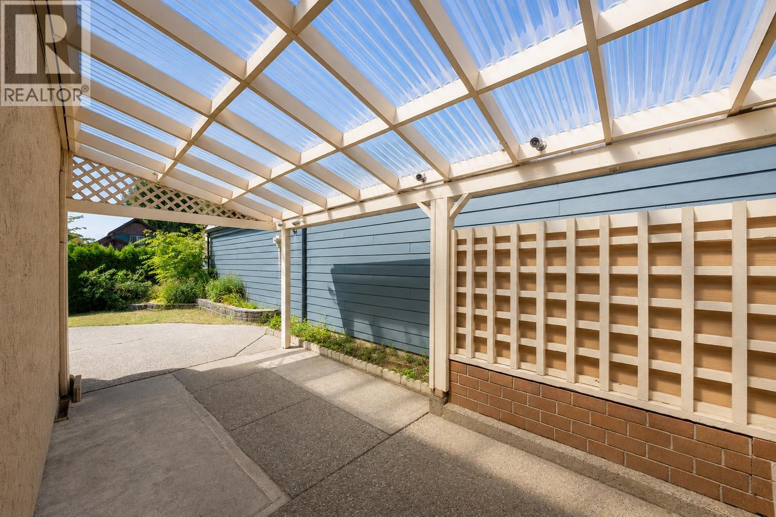 2512 Burian Drive, Coquitlam, British Columbia V3K 5W9 - Photo 28 - R3155592