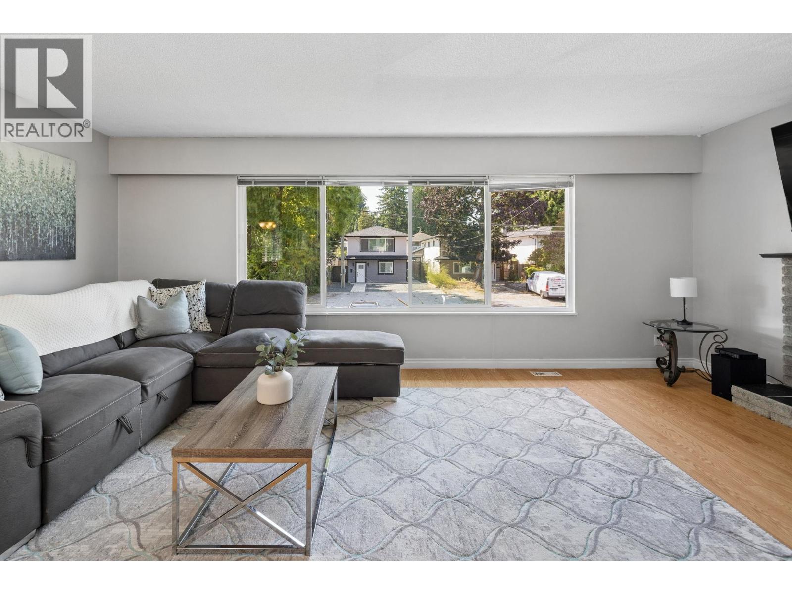 3464 Vincent Street, Port Coquitlam, British Columbia V3B 3T7 - Photo 4 - R3155588