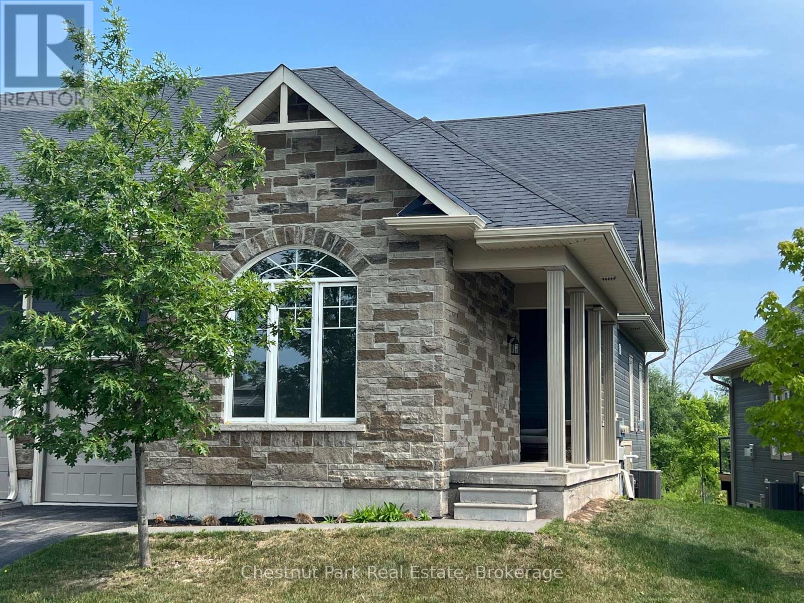 82 Kari Crescent, Collingwood, Ontario  L9Y 0Z7 - Photo 3 - S13673300
