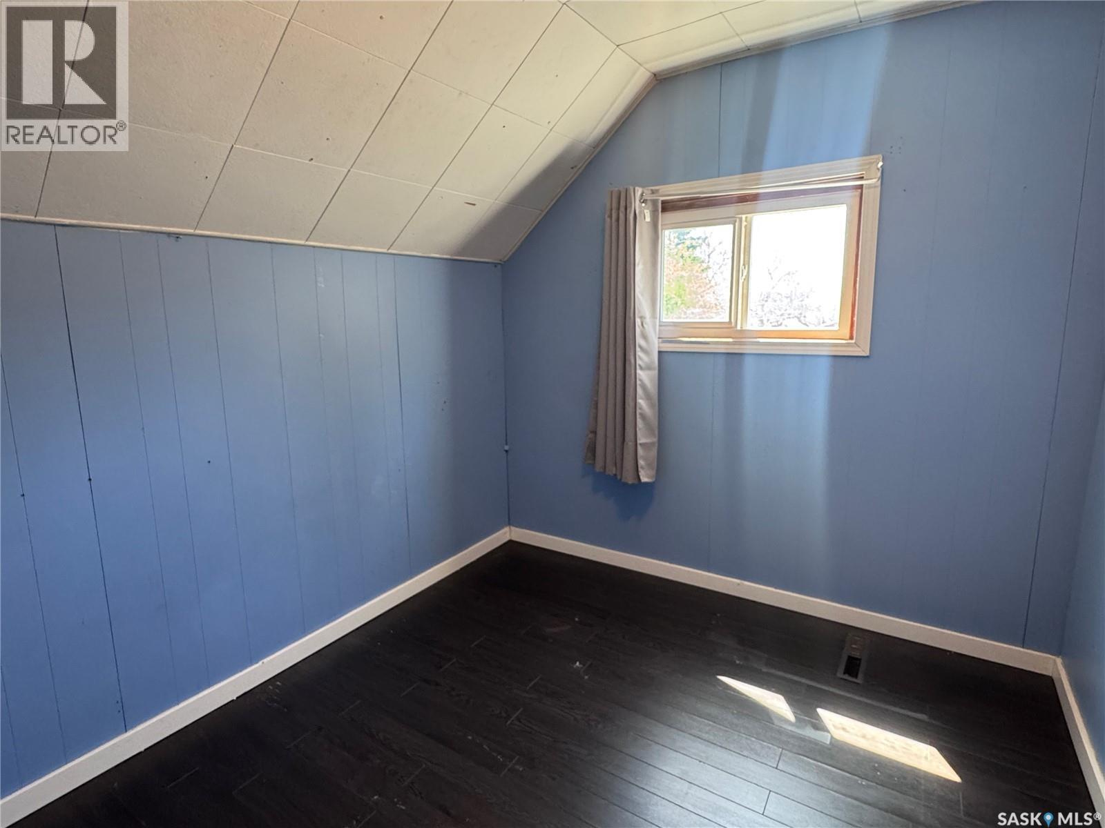 408 4th Avenue E, Biggar, Saskatchewan  S0K 0M0 - Photo 20 - SK038385