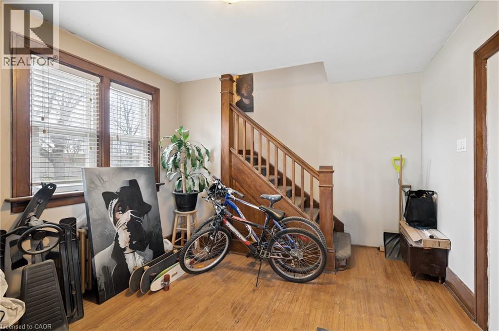 22 Dellroy Avenue, Kitchener, Ontario  N2A 2S1 - Photo 25 - 40825698
