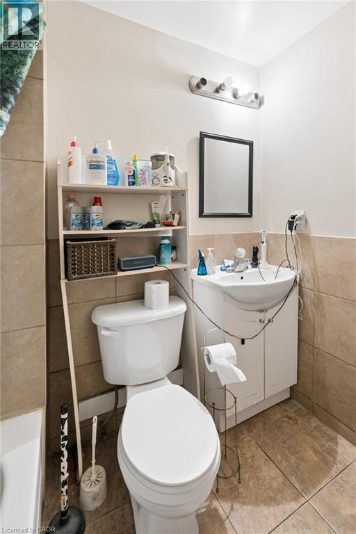 22 Dellroy Avenue, Kitchener, Ontario  N2A 2S1 - Photo 30 - 40825698