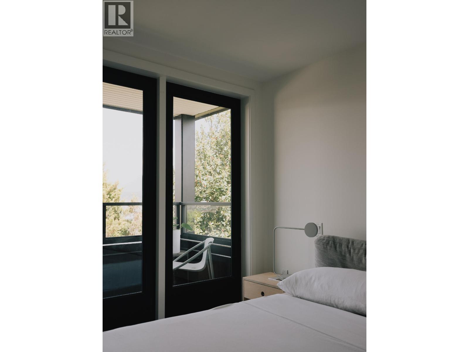 2913 Trinity Street, Vancouver, British Columbia V5K 1G1 - Photo 15 - R3130194