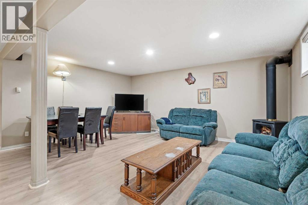 3614 Douglas Woods Heights Se, Calgary, Alberta  T2Z 2G4 - Photo 19 - A2319599