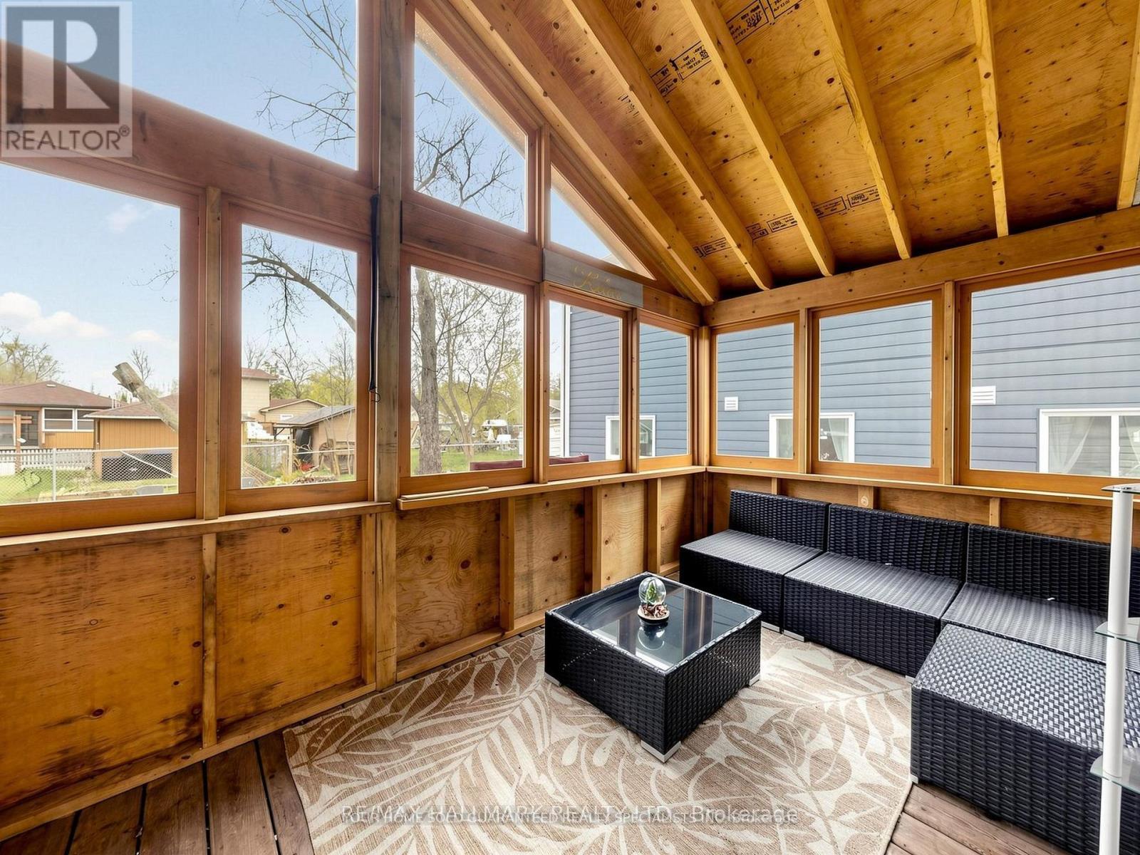 1053 Elm Road, Innisfil, Ontario  L0L 1C0 - Photo 10 - N13673310
