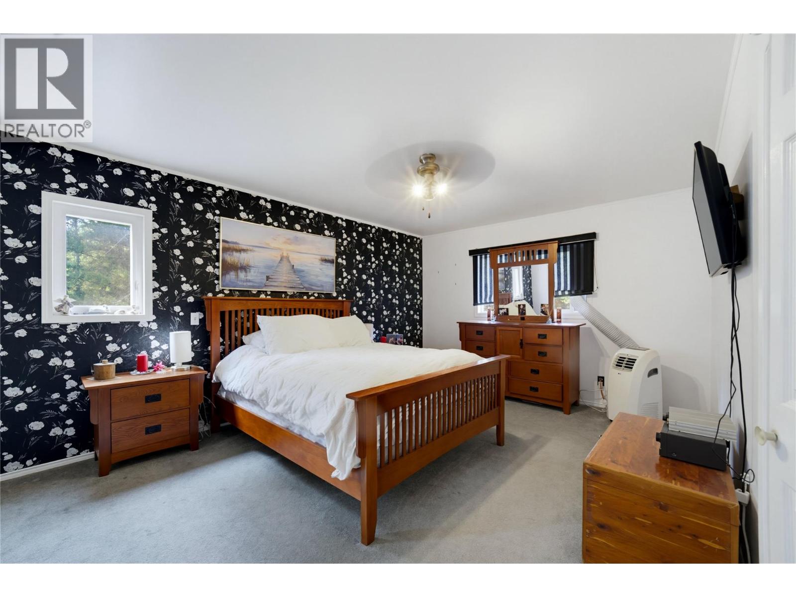 4425 Chase-Falkland Road, Falkland, British Columbia  V0E 1W0 - Photo 35 - 10397638