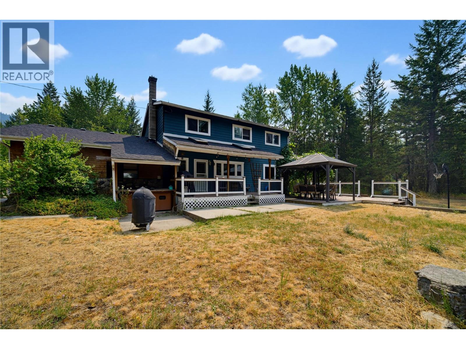 4425 Chase-Falkland Road, Falkland, British Columbia  V0E 1W0 - Photo 37 - 10397638