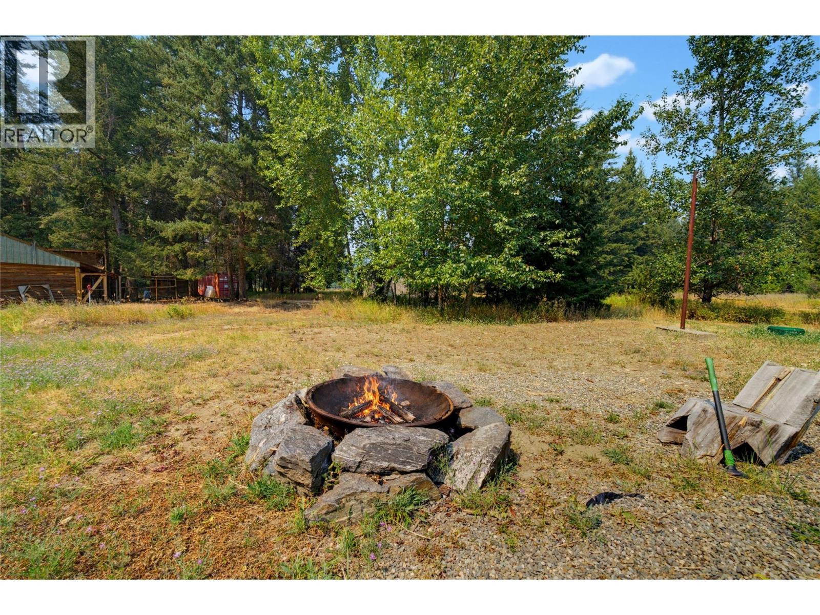 4425 Chase-Falkland Road, Falkland, British Columbia  V0E 1W0 - Photo 81 - 10397638