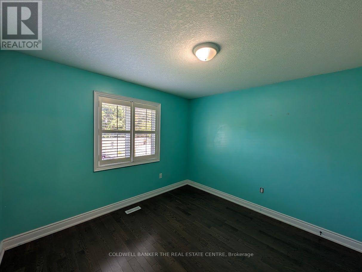 1848 Lamstone Street, Innisfil, Ontario  L9S 5A1 - Photo 12 - N13444858