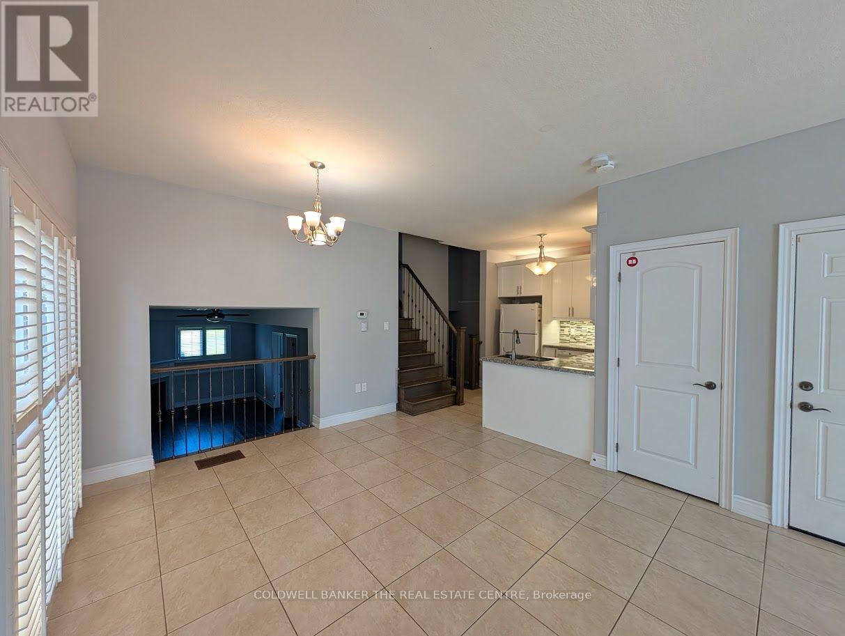 1848 Lamstone Street, Innisfil, Ontario  L9S 5A1 - Photo 8 - N13444858