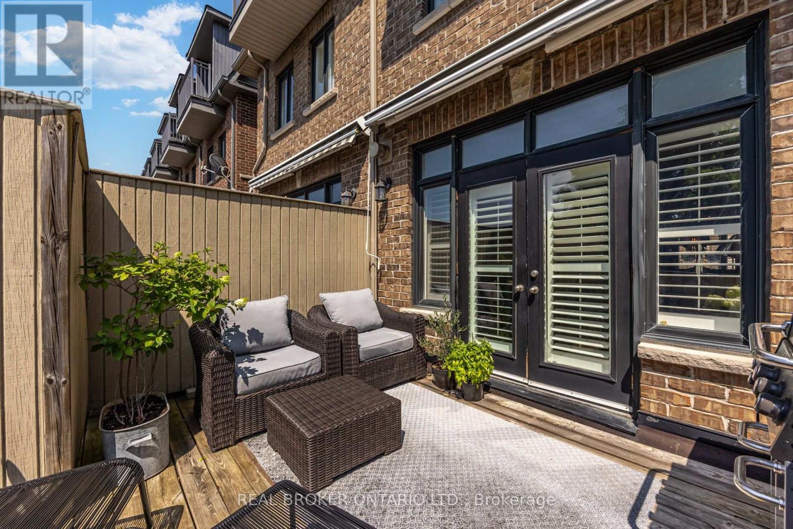 39 Ruby Lang Lane, Toronto, Ontario M8Z 0B8 - Photo 12 - W13673314
