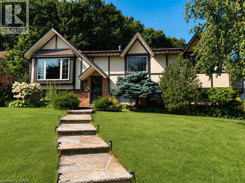 4 SUNHAVEN Court, Stoney Creek, Ontario
