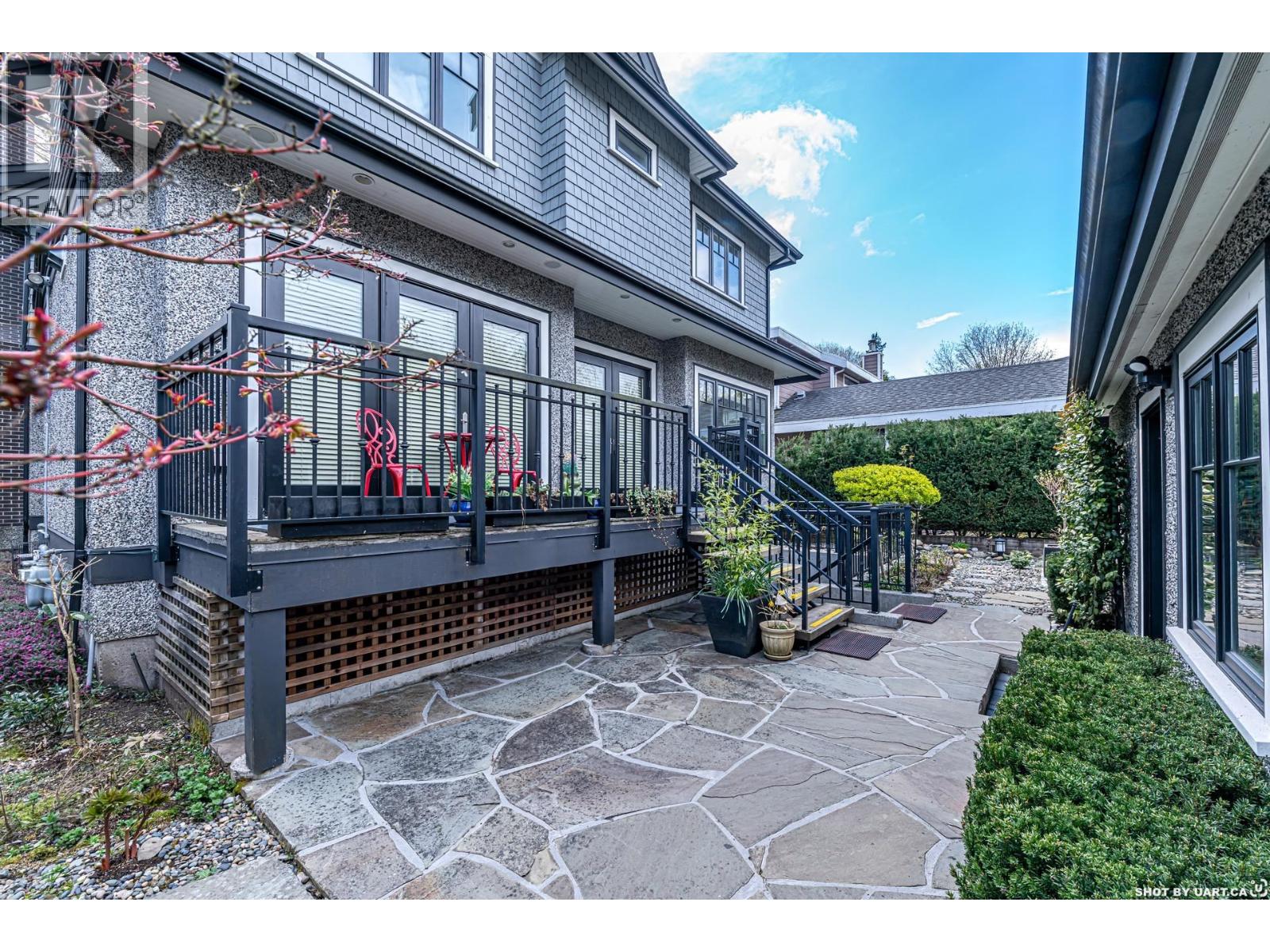 1255 W 26th Avenue, Vancouver, British Columbia  V6H 2A8 - Photo 3 - R3112868